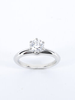 แหวน Tiffany & Co. The Tiffany Setting Solitaire ring Platinum950 with 0.68carat E VS1 diamond ไซส์ 50# (Used) +กล่องและใบเซอร์