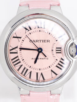 นาฬิกา Cartier Ballon Bleu De Cartier Pink Dial Watch Size 33mm. in Stainless Steel Automatic Movement with Pink Alligator Skin Strap Ref.WSBB0002 (Used) +กล่องและการ์ดไทย2021