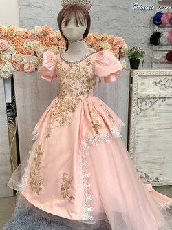 ชุดราตรีเด็ก(หน้าร้านอยู่รัชดา ลองได้ถ่ายรูปจากชุดจริง)W18719 สีโอรส ตกแต่งด้วยกลิตเตอร์ด้านหน้า แขนตุ๊กตากระโปรงหลังยาว