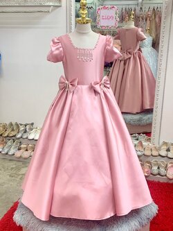 ชุดราตรีเด็ก(หน้าร้านอยู่รัชดา ลองได้ถ่ายรูปจากชุดจริง)W18790สีชมพู ติดโบว์ทที่เอว แขนตุ๊กตา กระโปรงยาว เรียบหรู