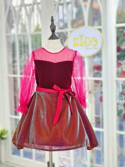 ชุดเดรสเด็ก(หน้าร้านอยู่รัชดา ลองได้ถ่ายรูปจากชุดจริง)W18288 สีแดง ผ้าซีทรู แขนยาว กระโปรงสั้น เรียบหรูดูสวย