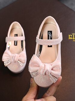 รองเท้าเด็ก ควรเผื่อ1ซมจากยาวเท้า(หน้าร้านอยู่รัชดา ลองได้)H115 สีชมพู แต่งโบว์หน้า