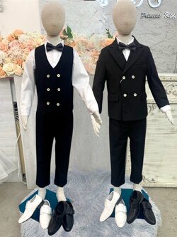 สูทเด็กผู้ชาย(หน้าร้านอยู่รัชดา ลองได้ถ่ายรูปจากชุดจริง)S179 สีดำ เซ็ตสูท5ชิ้น สูท เสื้อเชิ้ต กั๊ก กางเกง หูกระต่าย