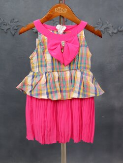 ชุดเดรสเด็ก*มีหน้าร้าน ตรงปก พร้อมส่ง*ZK04สีบานเย็น กระโปรงพลีด เสื้อลายสก็อต