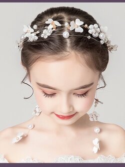 คาดผมเด็ก(หน้าร้านอยู่รัชดา)KF545 สีออฟไวท์ เส้นคาดผม+ต่างหูมุกดอกไม้สีขาว น่ารัก