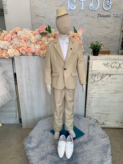 สูทเด็กผู้ชาย(หน้าร้านอยู่รัชดา ลองได้ถ่ายรูปจากชุดจริง)S177สีครีม เซ็ตสูท2ชิ้น สูท กางเกง