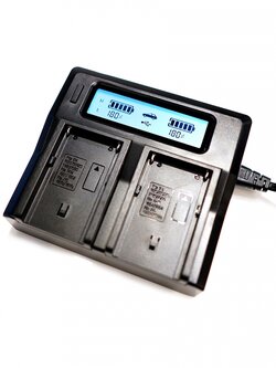 ACCESS DUAL DIGITAL BATTERY CHARGER