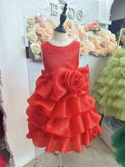 ชุดราตรีเด็ก*หน้าร้านอยู่รัชดา ลองได้ถ่ายรูปจากของจริง*W18570 สีแดง คอแต่งเพชรกระโปรงฟูเป็นชั้นๆ