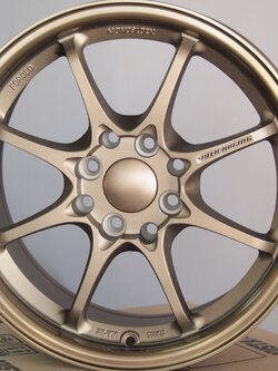 แม็กใหม่ขอบ15 Ce28 กว้าง7 ออฟ35 ขนาด4รู100 ราคาเพียงชุดละ7500บาท