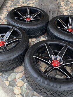ล้อแม็กขอบ20 Dcenti 6รู139 พร้อมยางลายซิ่ง 265/50R20 ยางปี2020