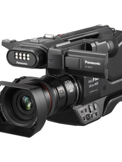 กล้องวีดีโอ Panasonic HC-MDH3 AVCHD Shoulder Mount Camcorder