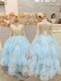 ชุดราตรีเด็ก(หน้าร้านอยู่รัชดา ลองได้ถ่ายรูปเองจากชุดจริง)W19113 สีฟ้า กระโปรงยาว แขนยาว ประดับเพชร สวยหรูค่ะ