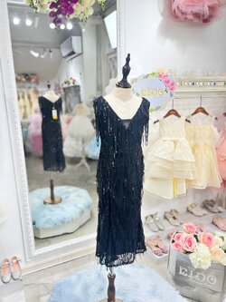 ชุดราตรีเด็ก(หน้าร้านอยู่รัชดา ลองได้ถ่ายรูปจากชุดจริง)W18496 สีดำ ทรงหางปลา มีคลิสตัลที่ไหล่