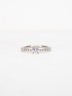 แหวน Cartier Etincelle De Cartier Solitaire ring with 0.18ct D IF Diamond Platinum950 ไซส์ 46# (Used)+กล่องและการ์ดและใบเซอร์ GIA