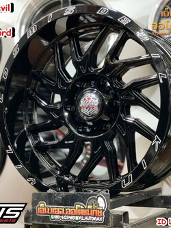 ล้อแม็กซ์ Cosmis รุ่นKing Devil ล้อขอบ18 กว้าง9.5 ออฟ-6 6รู139.7 สีดำมิลลิ่งตัวหนังสือ(ฺBLK/Milling Word)
