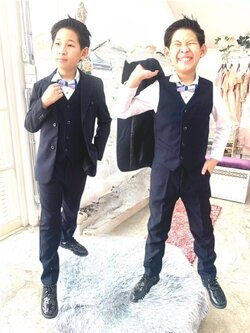 สูทเด็กผู้ชาย(หน้าร้านอยู่รัชดา ลองได้ถ่ายรูปจากชุดจริง)S132สีน้ำเงินเซ็ตสูท5ชิ้น สูท เสื้อเชิ้ต กั๊ก กางเกง หูกระต่าย