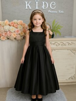 ชุดราตรีเด็ก ชุดเจ้าหญิง (*หน้าร้านอยู่รัชดา*)W19204 สีดำ กระโปรงยาว คอเหลี่ยม เรียบหรู