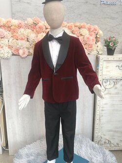 สูทเด็กผู้ชาย(หน้าร้านอยู่รัชดา ลองได้ถ่ายรูปจากชุดจริง)S171 สีแดง เซ็ตสูท4ชิ้น ผ้ากำมะหยี่ สูท เสื้อเชิ้ต กางเกง หูกระต่าย