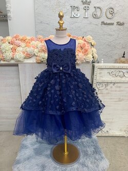 ชุดราตรีเด็ก(หน้าร้านอยู่รัชดา ลองได้ถ่ายรูปจากชุดจริง)B265สีน้ำเงิน หน้าสั้นหลังยาวประดับดอกไม้ทั้งตัว