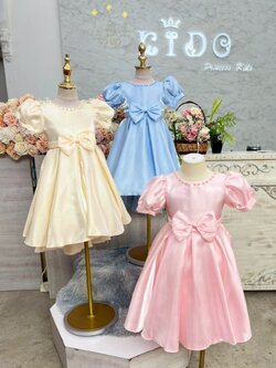 Sชุดราตรีเด็ก*หน้าร้านอยู่รัชดา ลองได้ถ่ายรูปจากของจริง*W19206 สีฟ้า ครีม ชมพู หน้าสั้นหลังยาว แขนตุ๊กตา สวยหวานมาก คุณหนูมากค่ะ