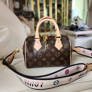 Lv Speedy bandouliere 20 มือสอง