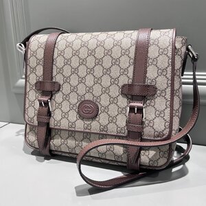 กระเป๋าสะพายข้างผู่ชายGUCCI Messenger Borsa a tracolla GG