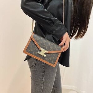 Celine Wallet On Chain Margo Triomphe 2021 มือสอง