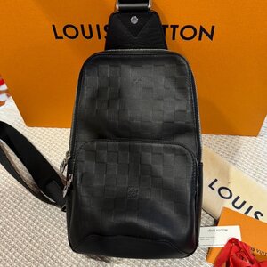 Lv Avenue sling bag มือสอง