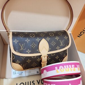 Lv diane mono microchip ปี25